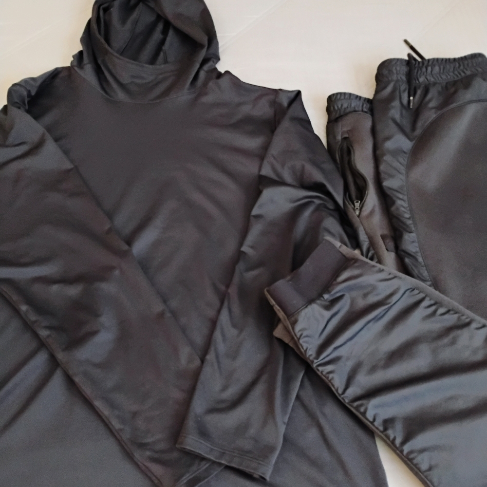 MEN'S UNDER ARMOUR TRACK SUIT WITH HEATGEAR HOODIE AND GORE TEX JOGGERS COMBO XL - Picture 9 of 9